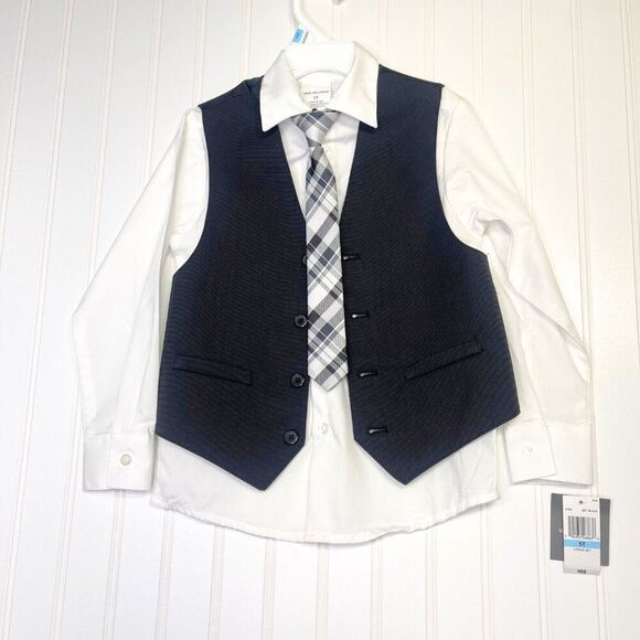 Van Heusen | Toddler Boys 4-pc. Formal Black 4-Piece Suit Set Size 5T-NWT - Picture 9 of 15